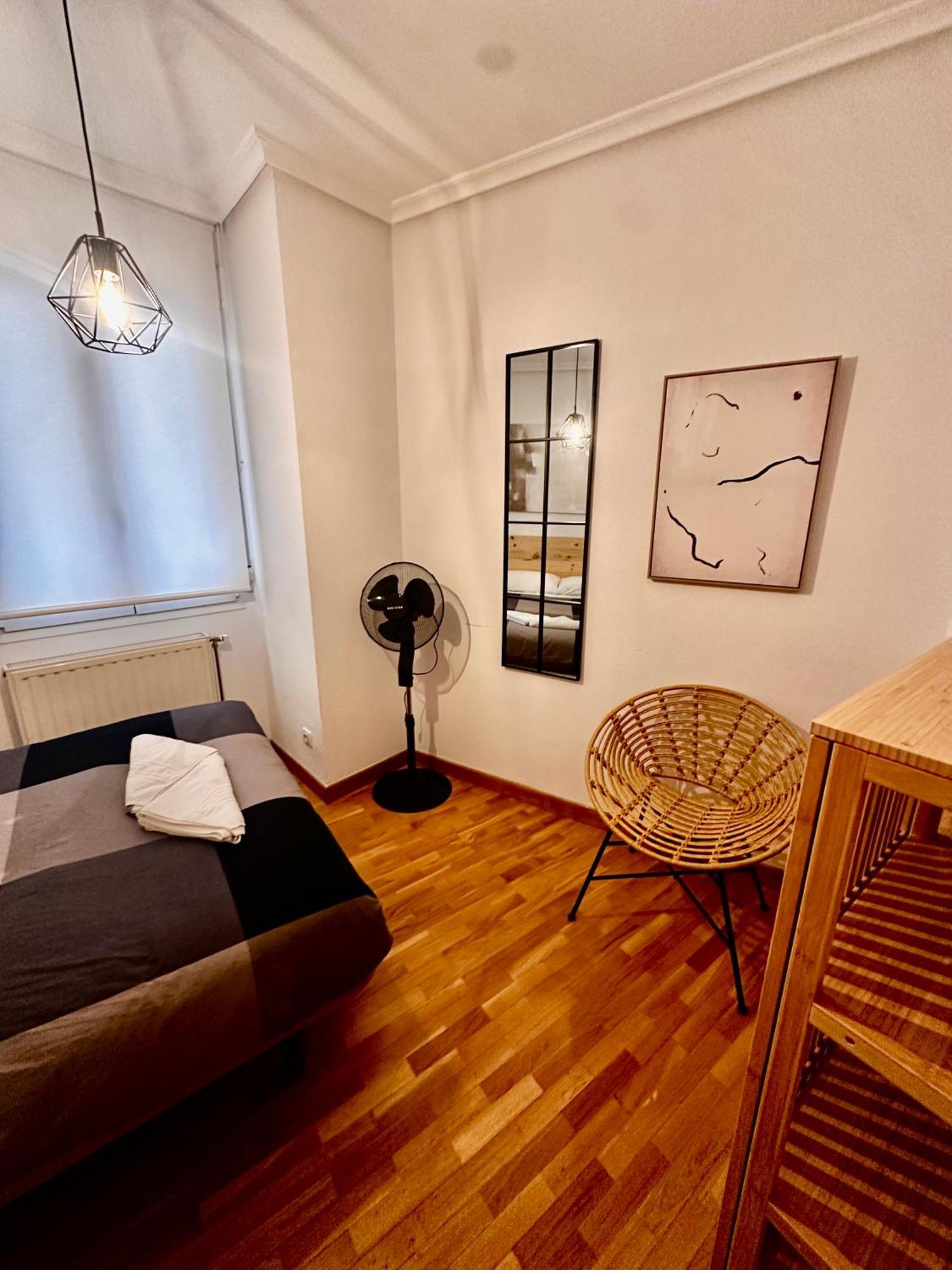 Atuaire Home Balcon Con Vistas A La Catedral De Burgo エクステリア 写真